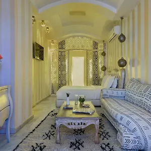 ** Riad Goloboy Marocco